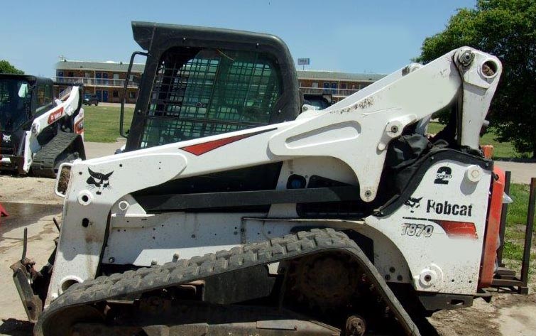 2018 Bobcat T870 Skid Steer - Image 5