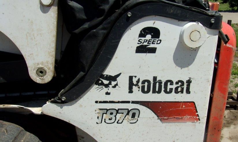2018 Bobcat T870 Skid Steer - Image 8