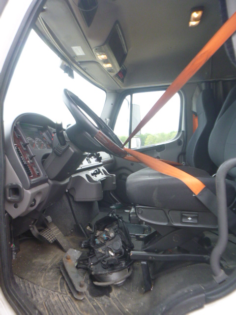 2020 Freightliner M2 Box Truck - Image 10