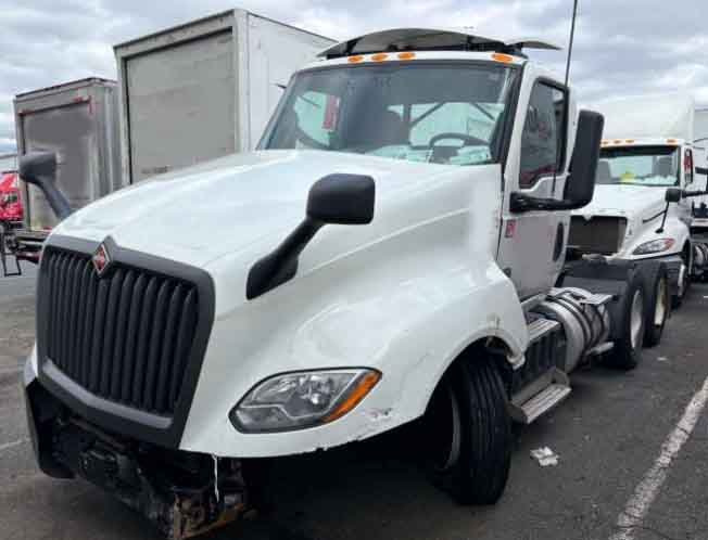 2021 International LT625