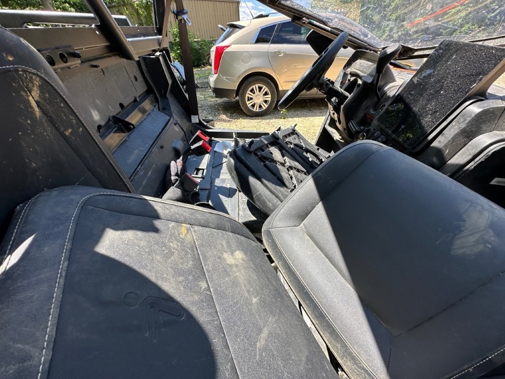 2024 Segway UT10-P UTV - Image 4