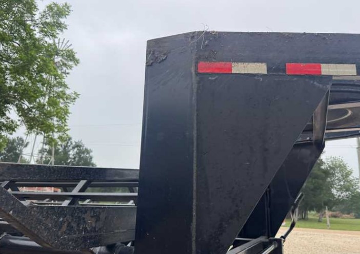 2014 Ameritrail Ranch King 14 Bale Trailer GNHB14-20 - Image 16