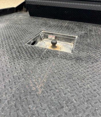 2014 Ameritrail Ranch King 14 Bale Trailer GNHB14-20 - Image 22