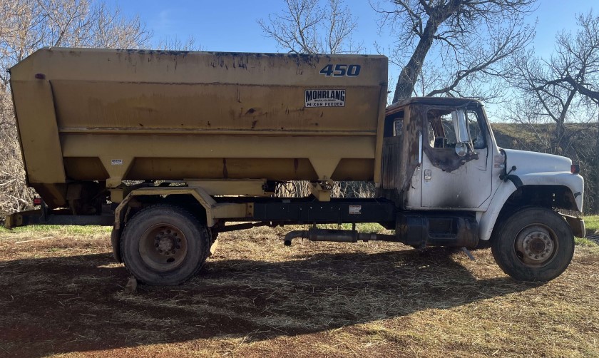 [Auction]: 1979 International S1900 | Montana | damaged | CAG