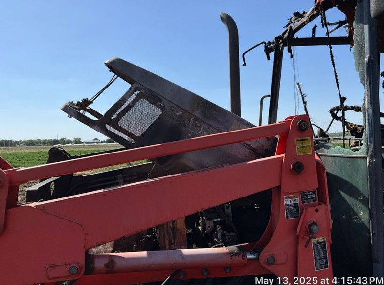 2000 Kubota M6800 Tractor - Image 8