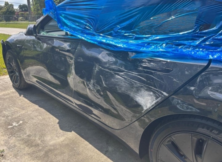 2025 Tesla Model 3 - Image 22