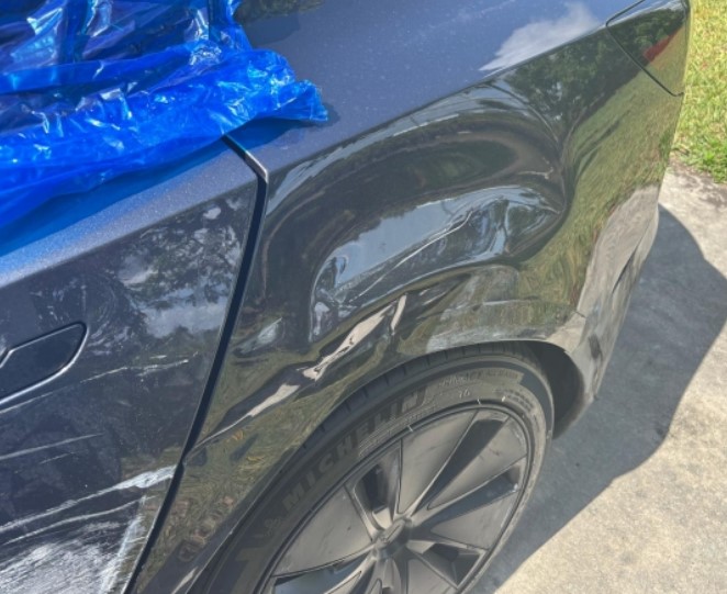 2025 Tesla Model 3 - Image 23