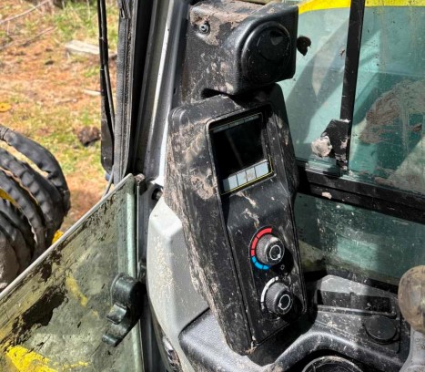 2024 Wacker Neuson ET42 Excavator - Image 10