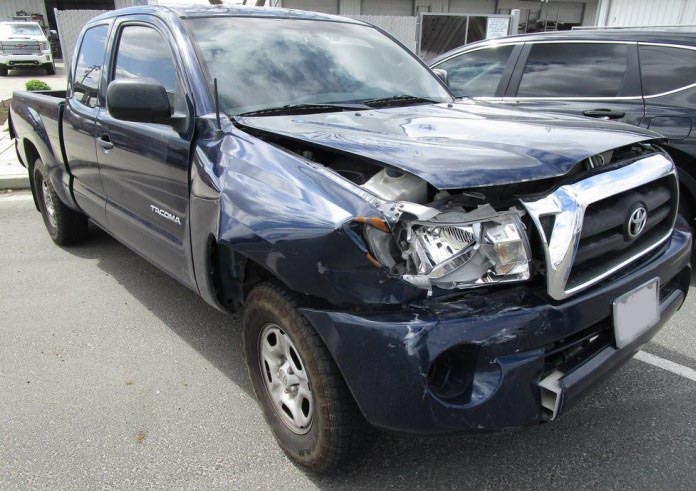 2008 Toyota Tacoma - Image 2