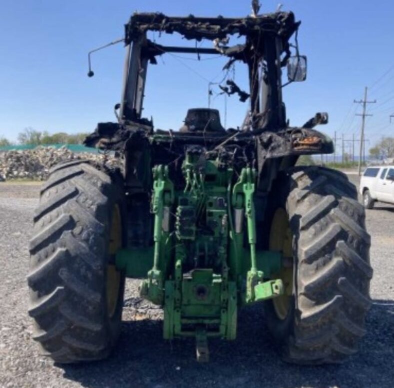 [Auction]: 2009 John Deere 7630 Tractor | Est 13,000 hours miles ...