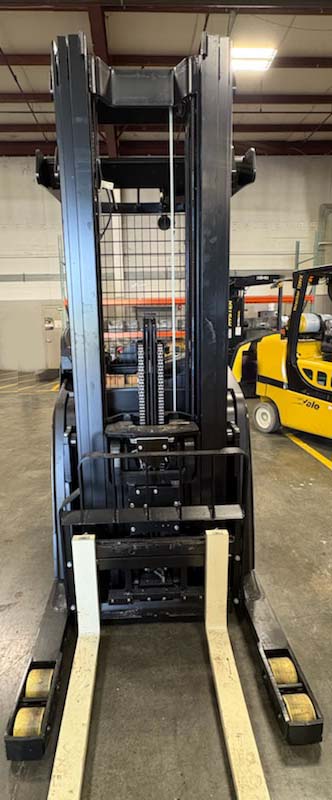 2024 Yale NR040DC Lift - Image 3