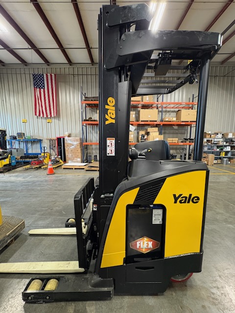 2024 Yale NR040DC Lift - Image 4