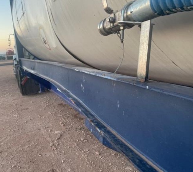 2023 Pratt Trailer with Hoover Tank - Image 11