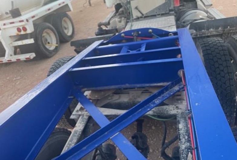 2023 Pratt Trailer with Hoover Tank - Image 15