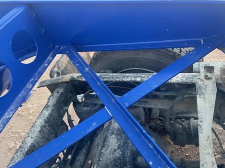 2023 Pratt Trailer with Hoover Tank - Image 16