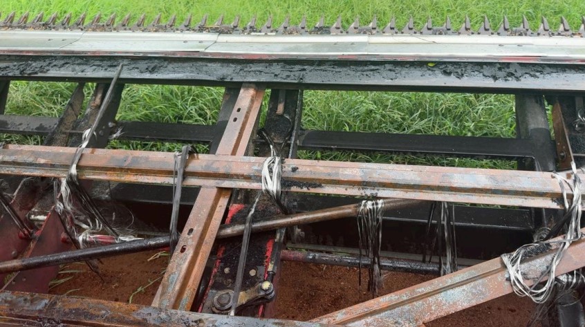 2014 Case IH 3162 Draper Header - Image 16