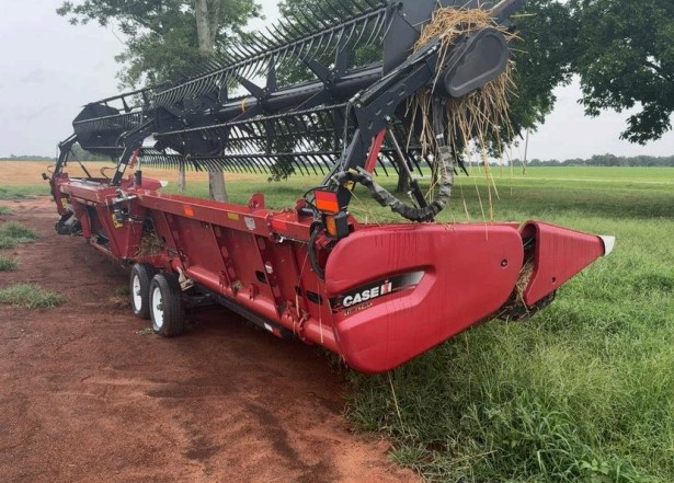 2014 Case IH 3162 Draper Header - Image 3
