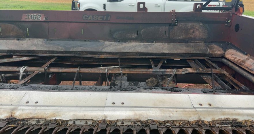 2014 Case IH 3162 Draper Header - Image 6