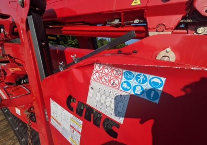 2025 CMC 100HD+ Arbor Pro Spider Lift - Image 16