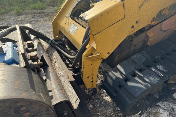 2018 Caterpillar 299D2 XHP Skid Steer - Image 6