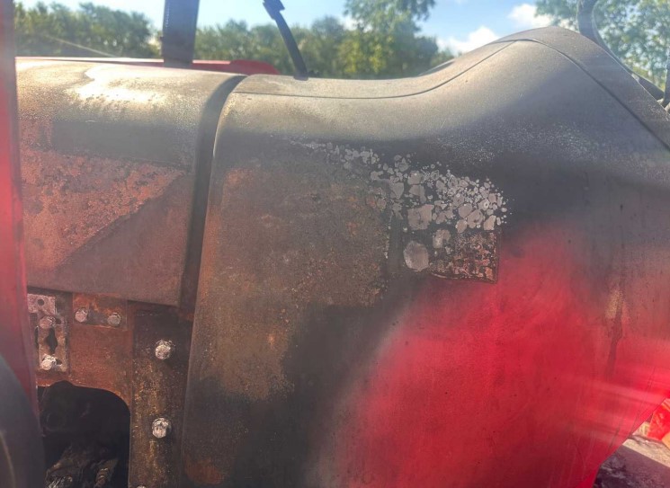 2019 Mahindra 5555 Tractor with 5565 Loader - Image 13