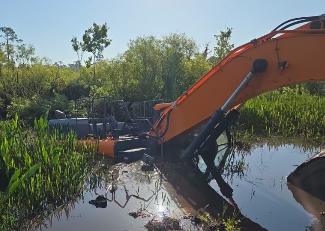 2022 Doosan DX 350 LC-7 Excavator - Image 3