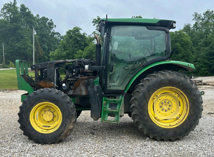 2013 John Deere 6125R Tractor - Image 3