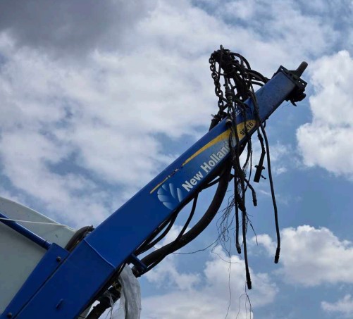 New Holland SF216 Sprayer - Image 6