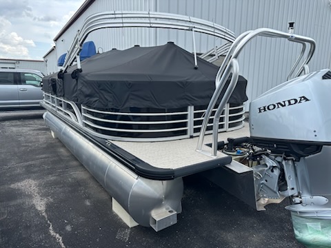 2023 Coach Pontoon Boats - Image 12