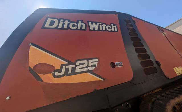 2015 Ditch Witch JT25 Directional Drill - Image 2
