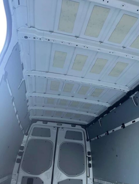 2022 Mercedes Sprinter Van - Image 14