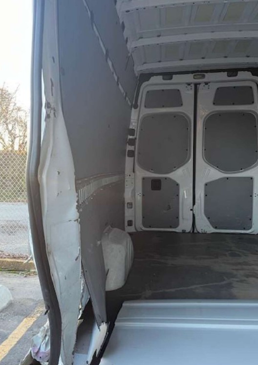 2022 Mercedes Sprinter Van - Image 15