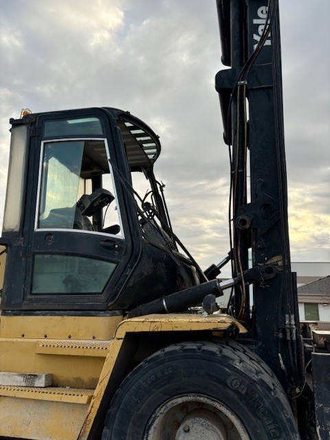 2005 Yale GDP280 Lift - Image 6