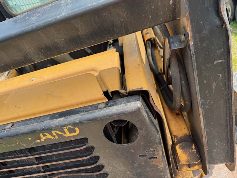 1999 New Holland LX565 Skid Steer - Image 6