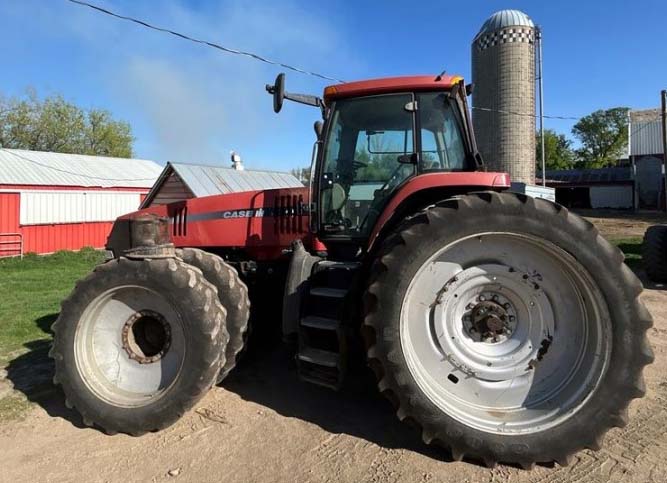 2001 Case IH MX240 Tractor - Image 5