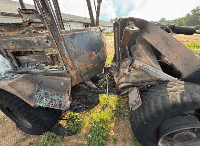 2014 John Deere 244J Wheel Loader - Image 11
