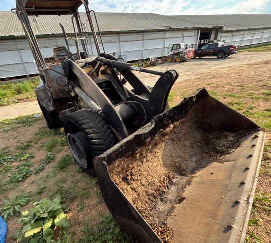 2014 John Deere 244J Wheel Loader - Image 12