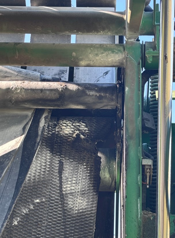 2004 John Deere 567 Baler - Image 4