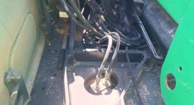 2012 JLG E400 AJPN Articulating Boom Lift - Image 14