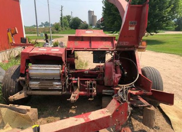 2013 New Holland FP240 Forage Harvester - Image 6