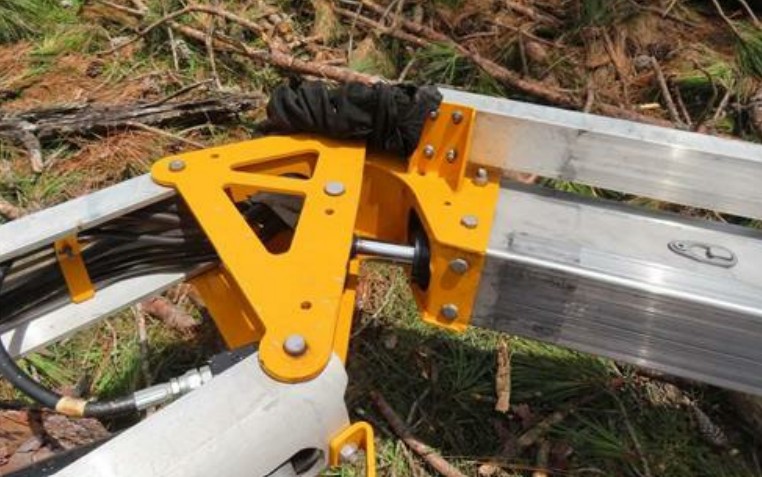 2022 Haulotte 5533A Towable Manlift 50’-55’ - Image 10