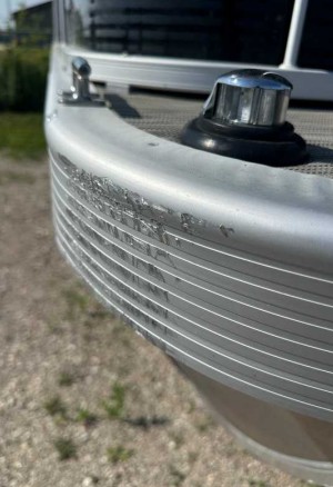 Bennington 20SVF Pontoon Boat - Image 11