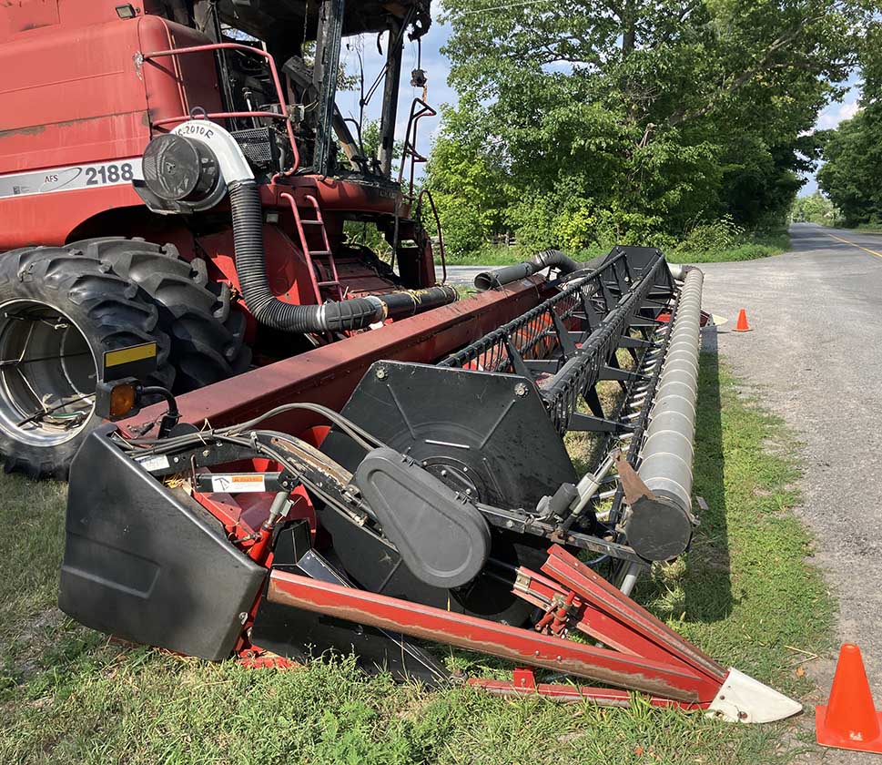 1997 Case IH 2188 Combine - Image 4