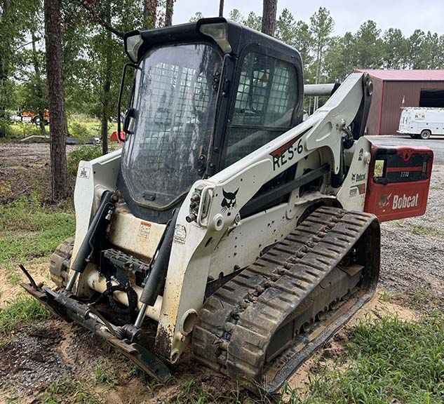 2022 Bobcat T770 Compact Track Loader - Image 2