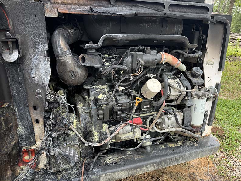 2022 Bobcat T770 Compact Track Loader - Image 8