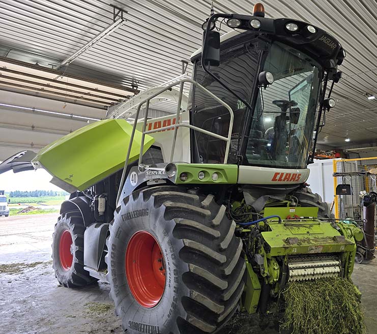 2011 Claas Jaguar 980 Chopper - Image 2