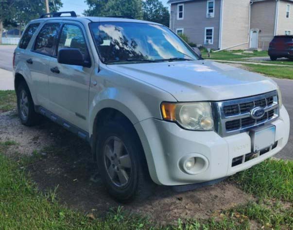 2008 Ford Escape XLT - Image 2