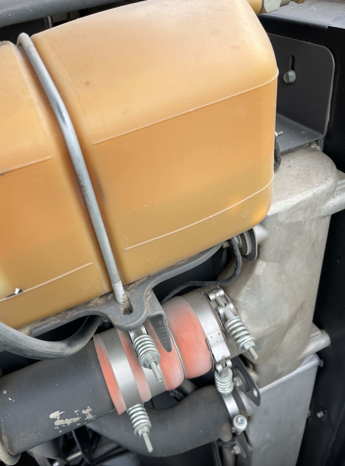 2014 Gleaner S78 Combine - Image 24