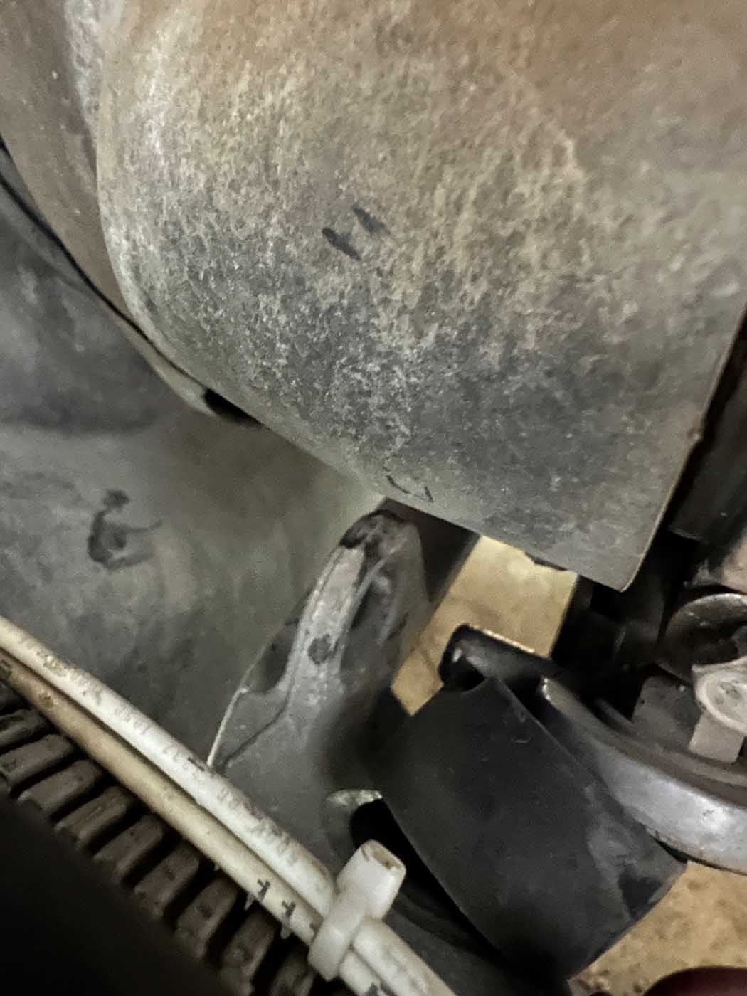 2019 Miller Electric Bobcat 250 LP Welder/Generator - Image 7