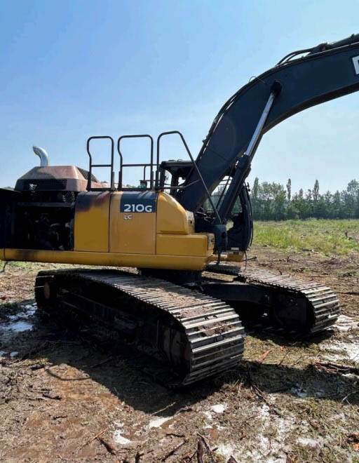 2020 John Deere 210G LC Excavator - Image 4